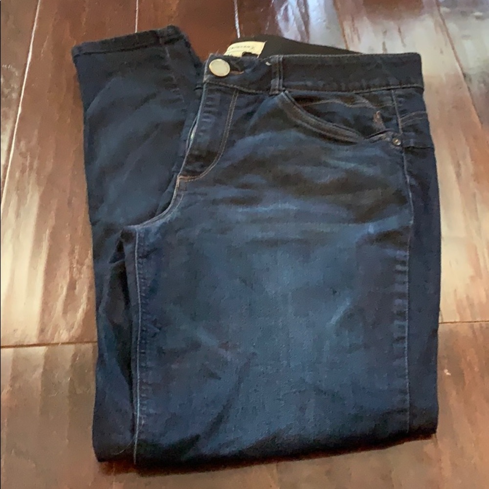 Democracy jeans